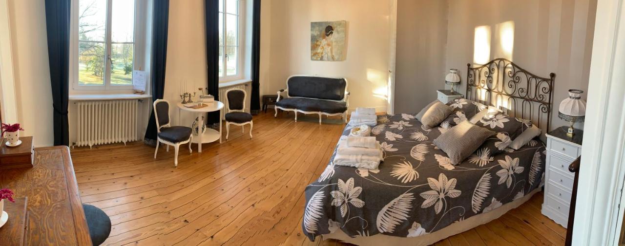 Bed and Breakfast Domaine Berenguer Ouches Екстер'єр фото