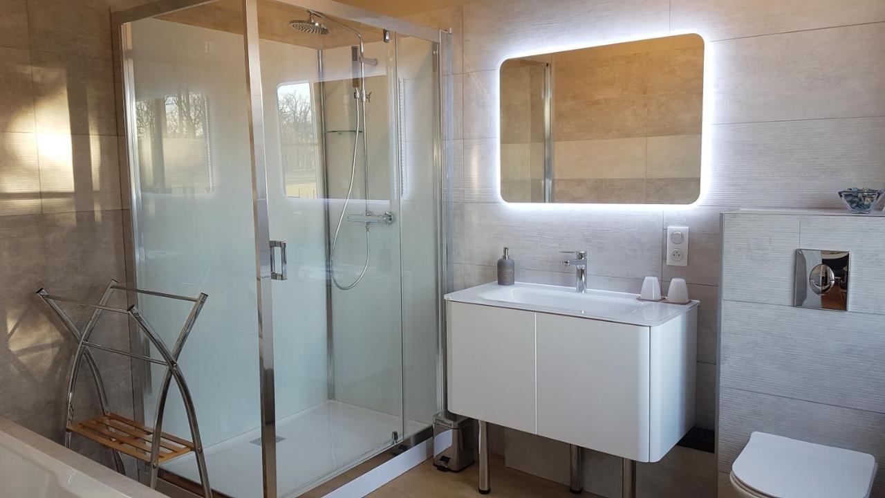 Bed and Breakfast Domaine Berenguer Ouches Екстер'єр фото