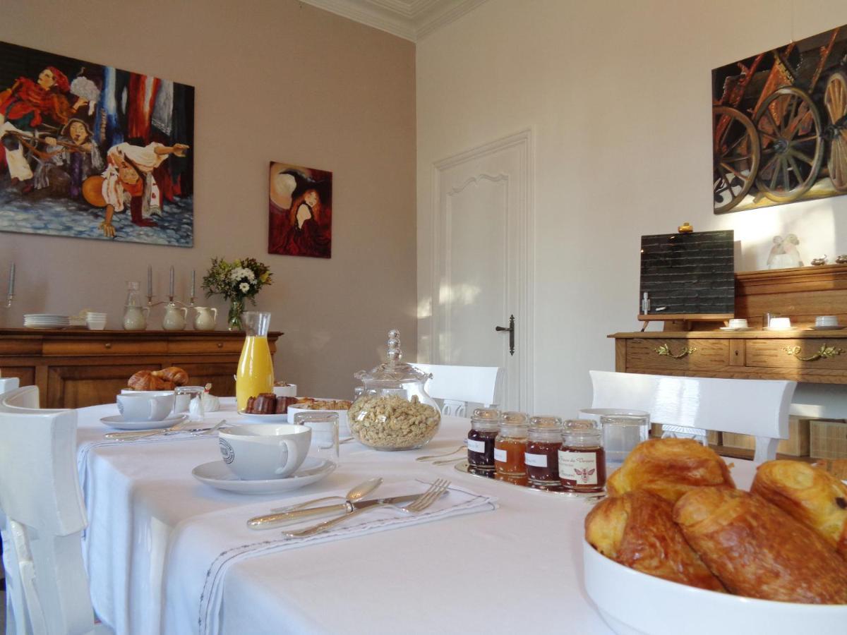 Bed and Breakfast Domaine Berenguer Ouches Екстер'єр фото