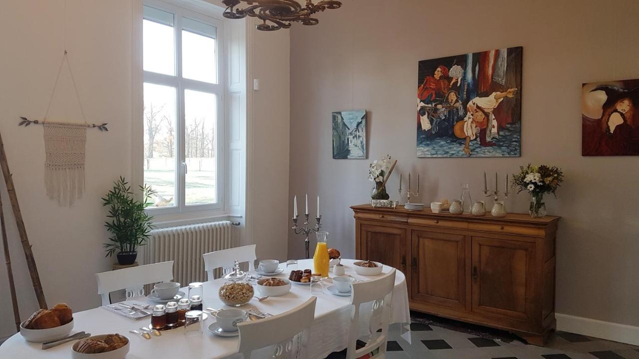 Bed and Breakfast Domaine Berenguer Ouches Екстер'єр фото