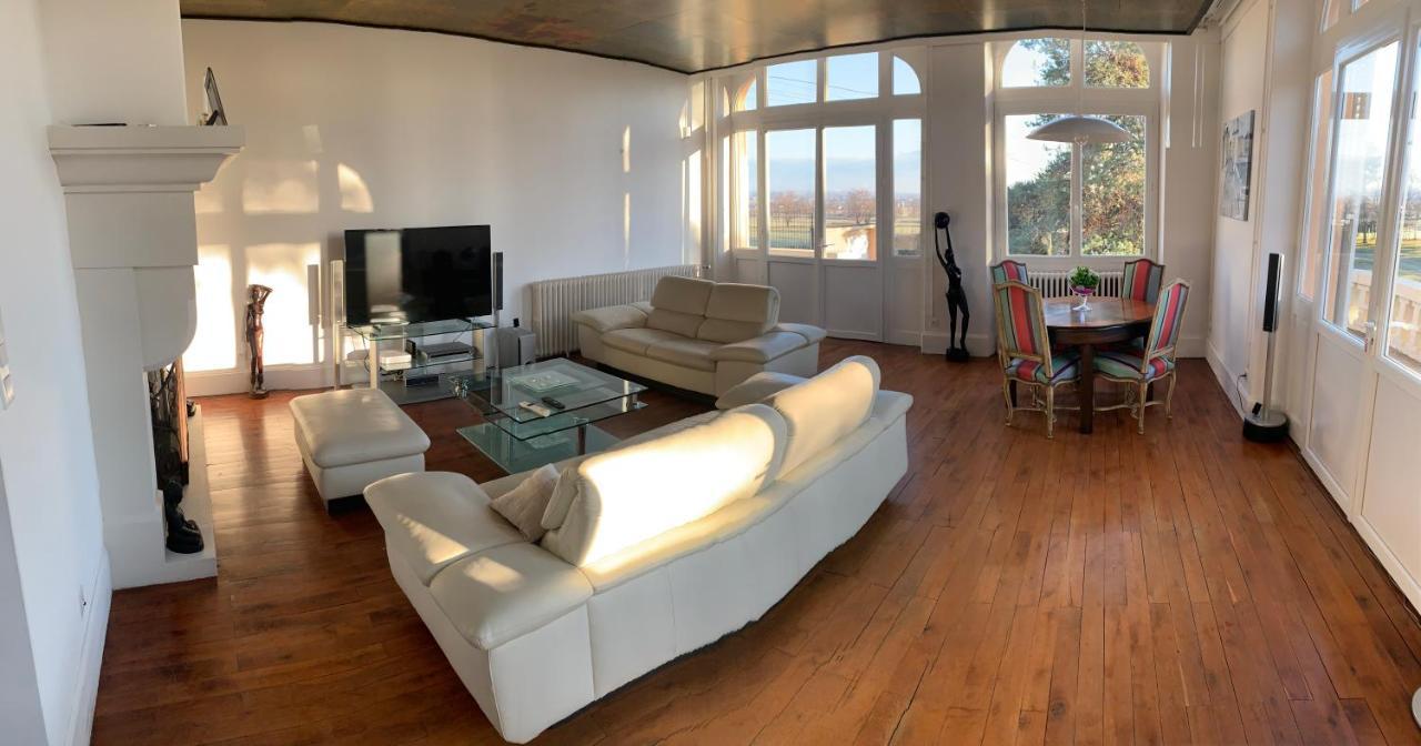 Bed and Breakfast Domaine Berenguer Ouches Екстер'єр фото